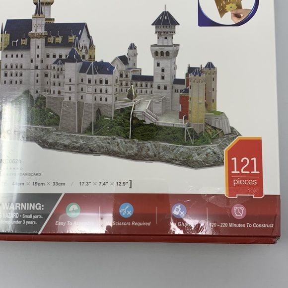 Family Fun CubicFun Neuschwanstein Castle 3D Puzzle Sealed with 121 Pieces NEW - Picture 4 of 10